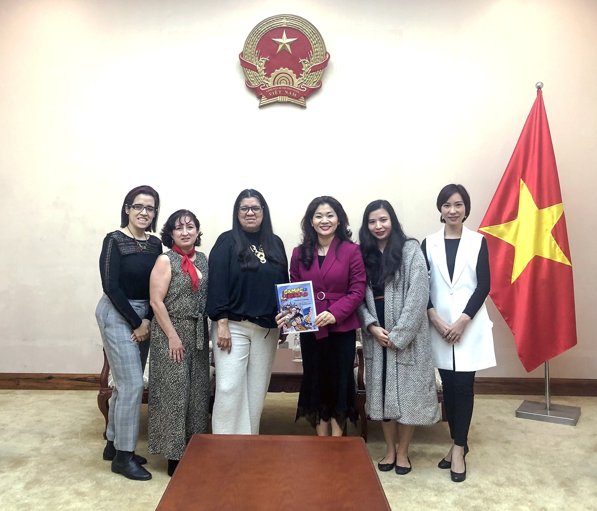 Việt Nam – khách mời danh dự tại Hội chợ sách quốc tế Venezuela 2021
