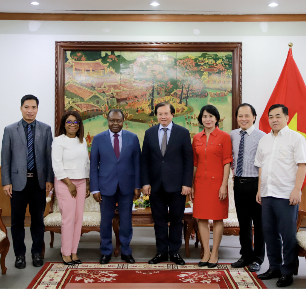 Đưa VHTTDL trở thành lĩnh vực ưu tiên trong quan hệ Việt Nam-Angola